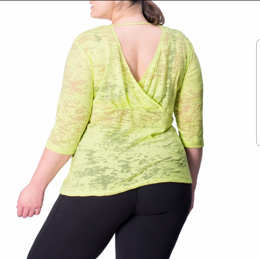Open back activewear top